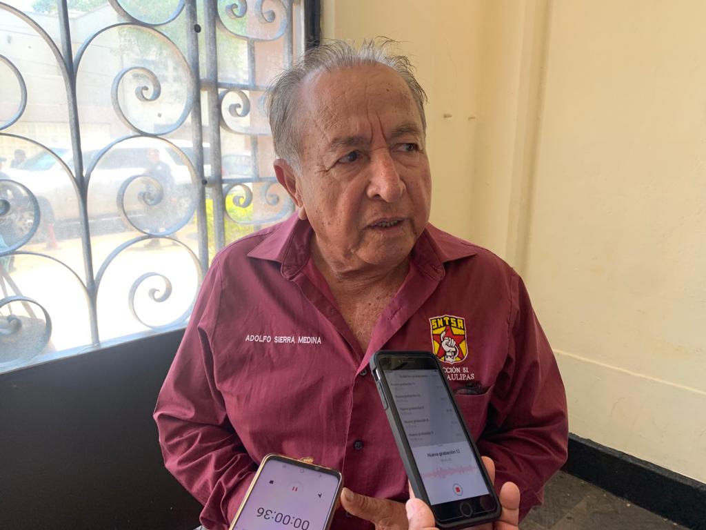 Se retracta líder sindical al exigir destitución del Secretario de salud. Somos conocidos; dijo Adolfo Sierra Medina.