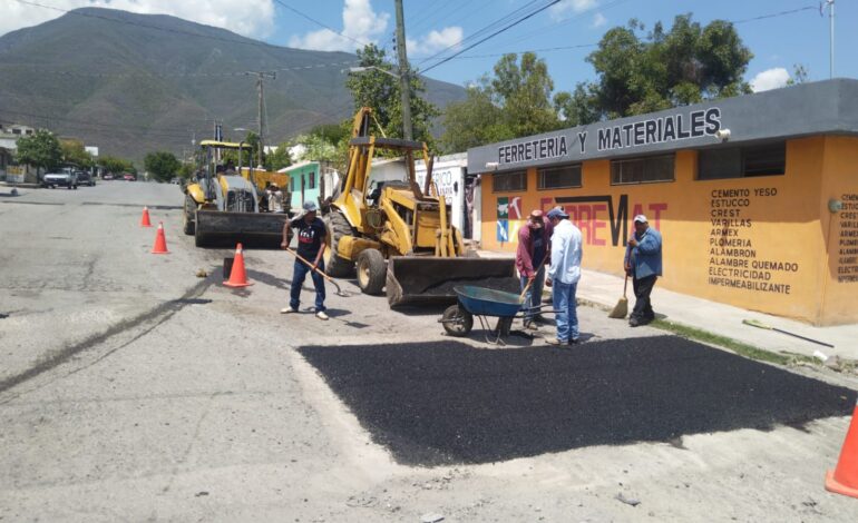 Rehabilita municipio más de 10 mil m2 de calles