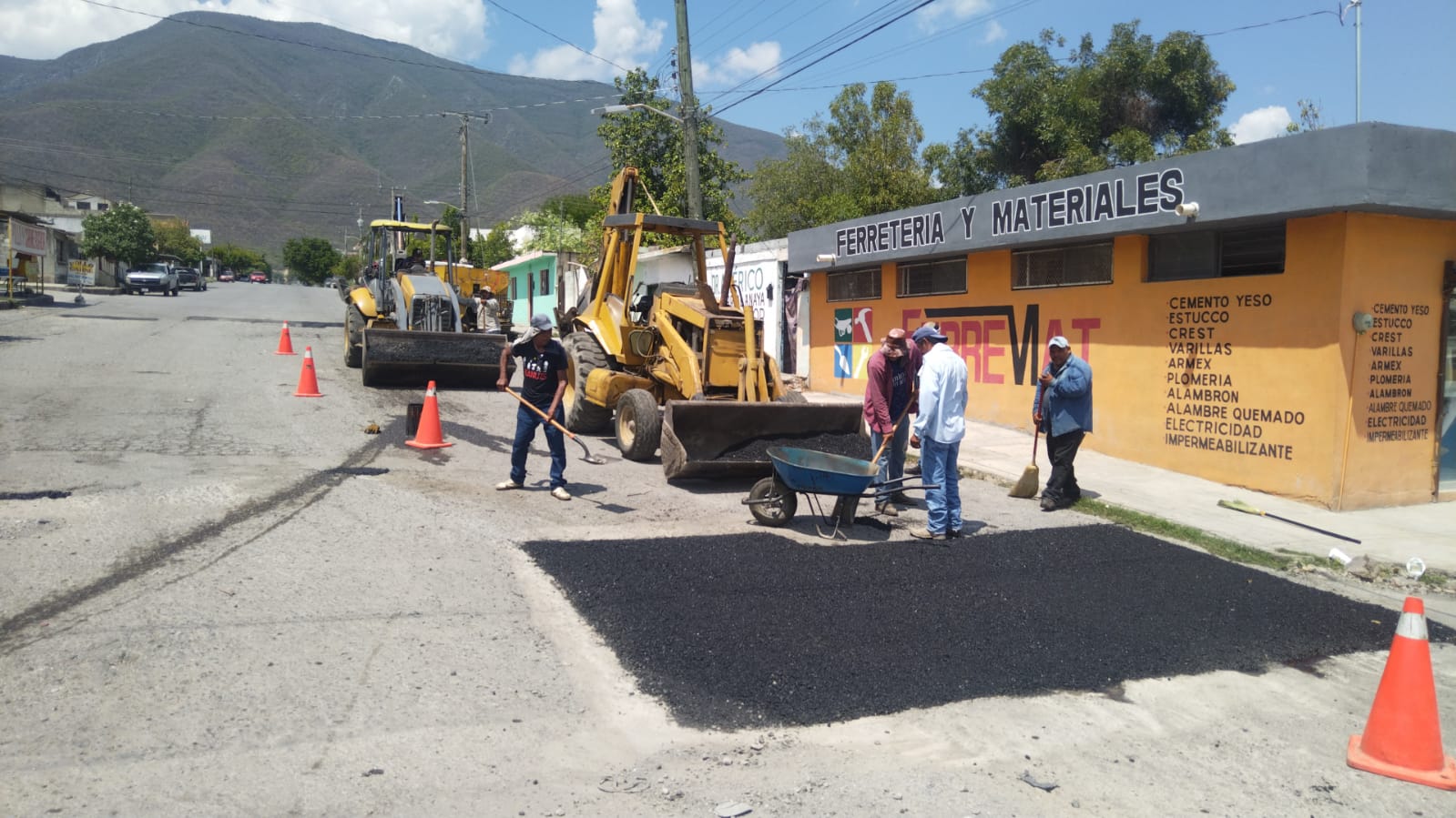 Rehabilita municipio más de 10 mil m2 de calles