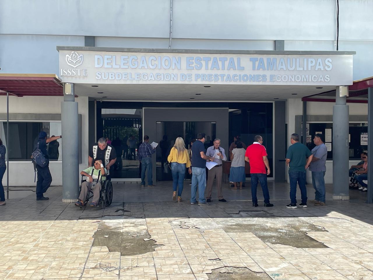 Jubilados denuncian maltrato y corrupción en delegación estatal del ISSSTE»