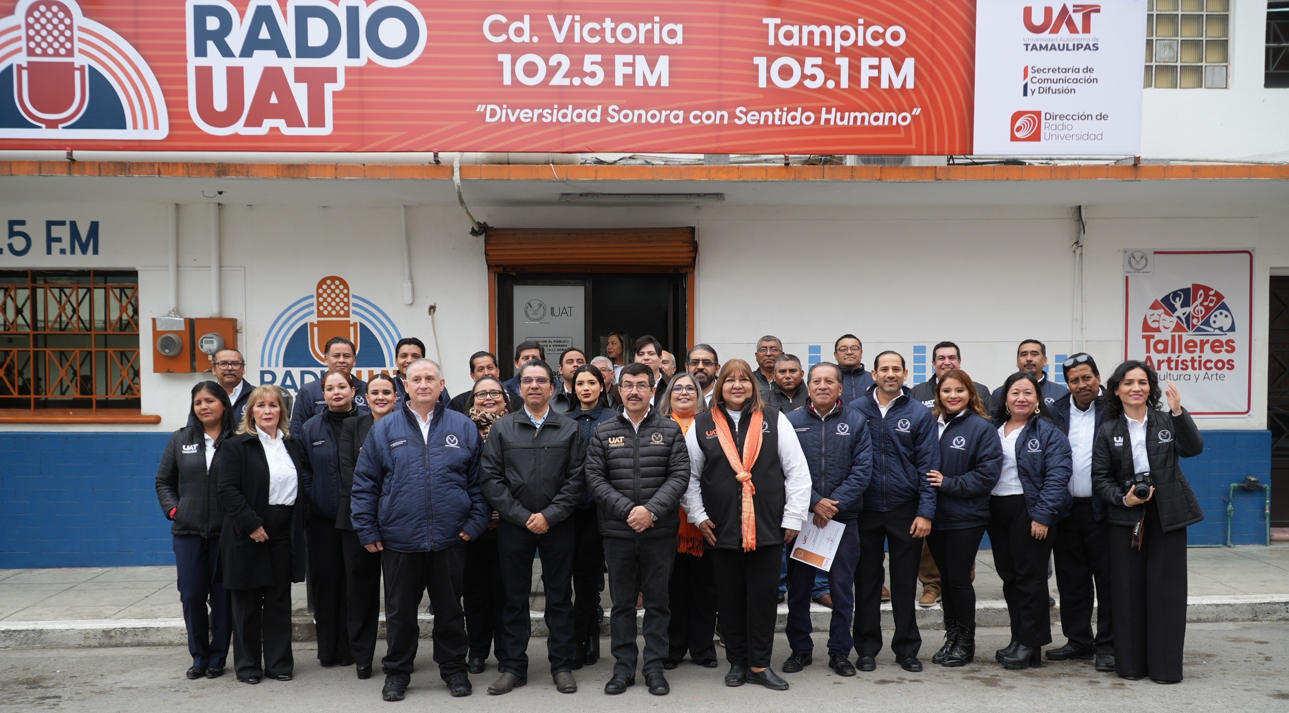 Preside rector Dámaso Anaya celebración del 33 aniversario de Radio UAT