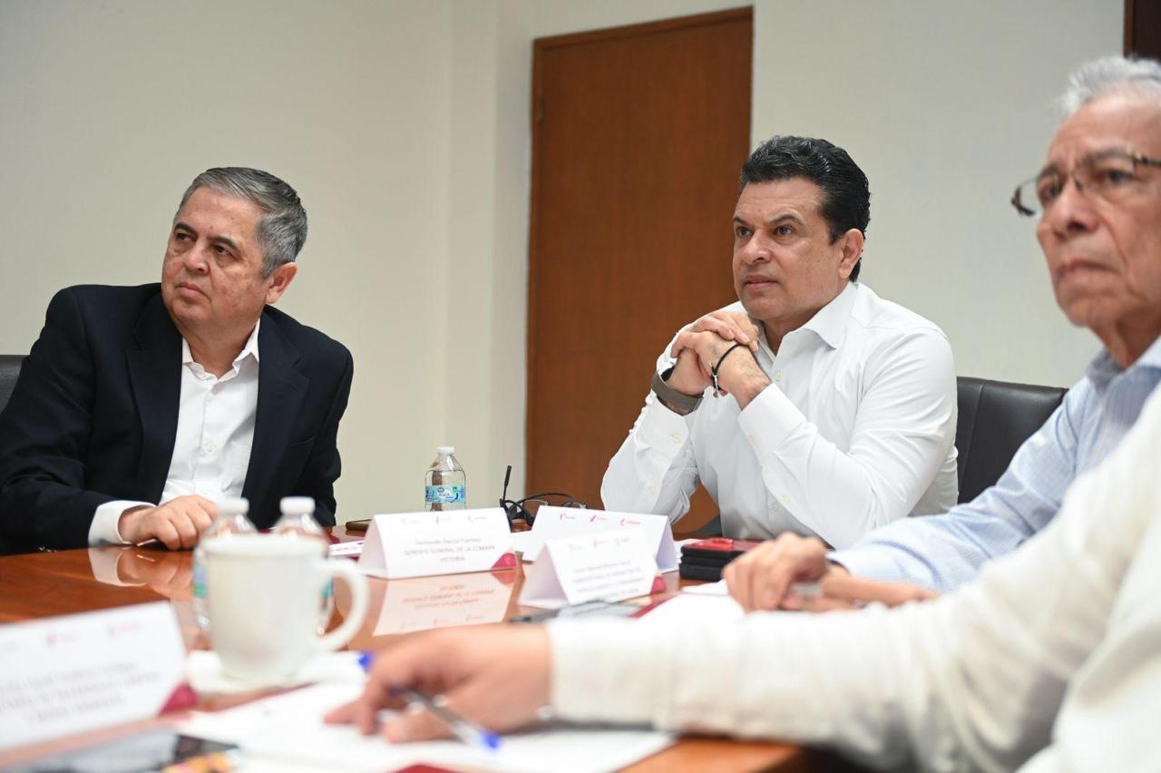 Preside Eduardo Gattás tercera reunión de consejo de administración de COMAPA.