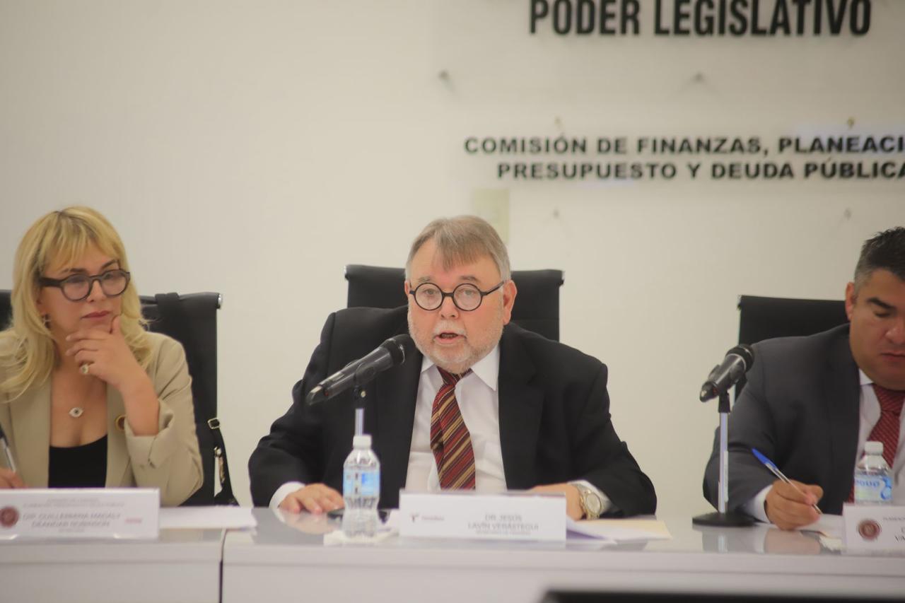 Comparece Jesús Lavín  y asegura que hay finanzas sanas