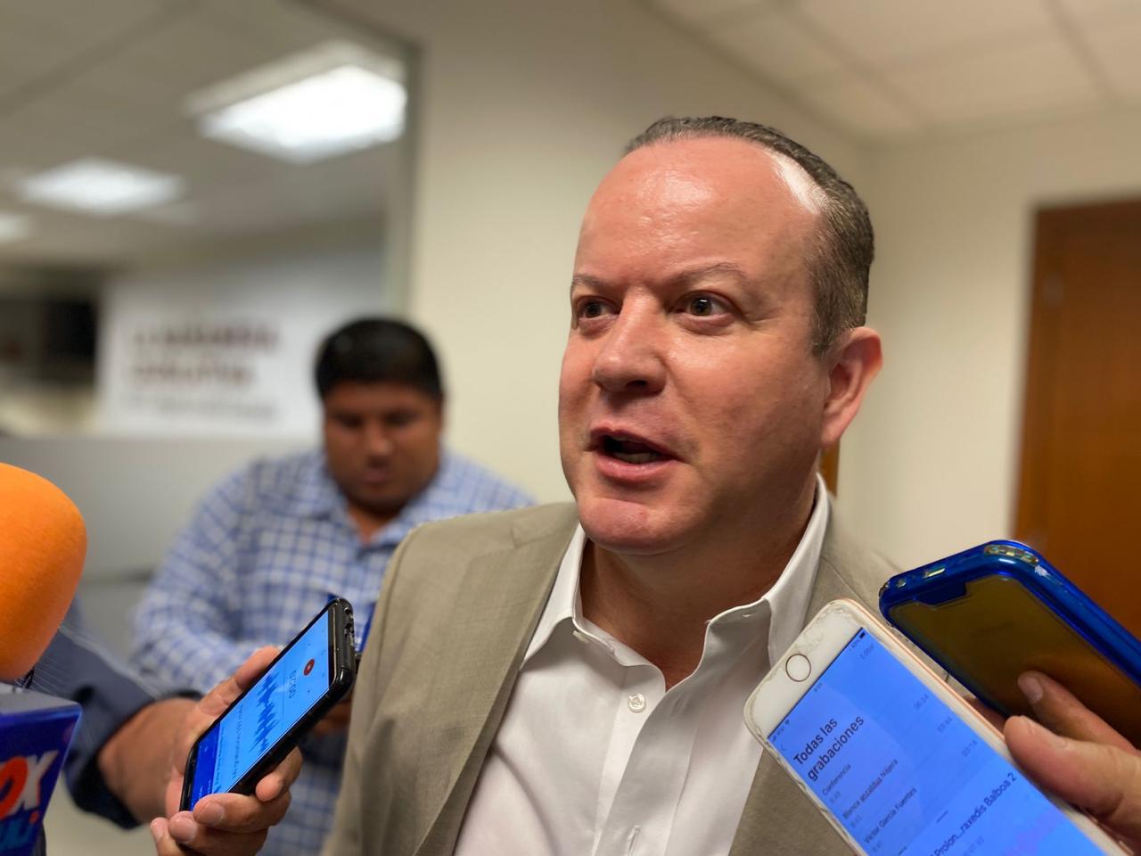 Niega diputado federal  buscar gubernatura para el próximo proceso electoral