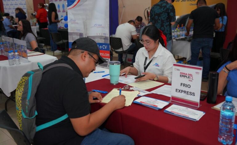 INAUGURA GOBIERNO MUNICIPAL SEGUNDA FERIA DEL EMPLEO 2025