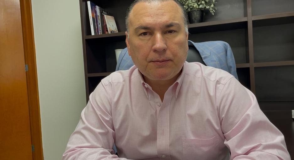 La CFE brinda un servició caro y deficiente: Gerardo Flores