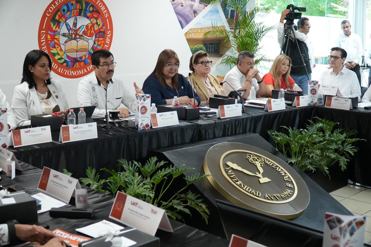 Fortalece la UAT cobertura educativa de sus escuelas preparatorias