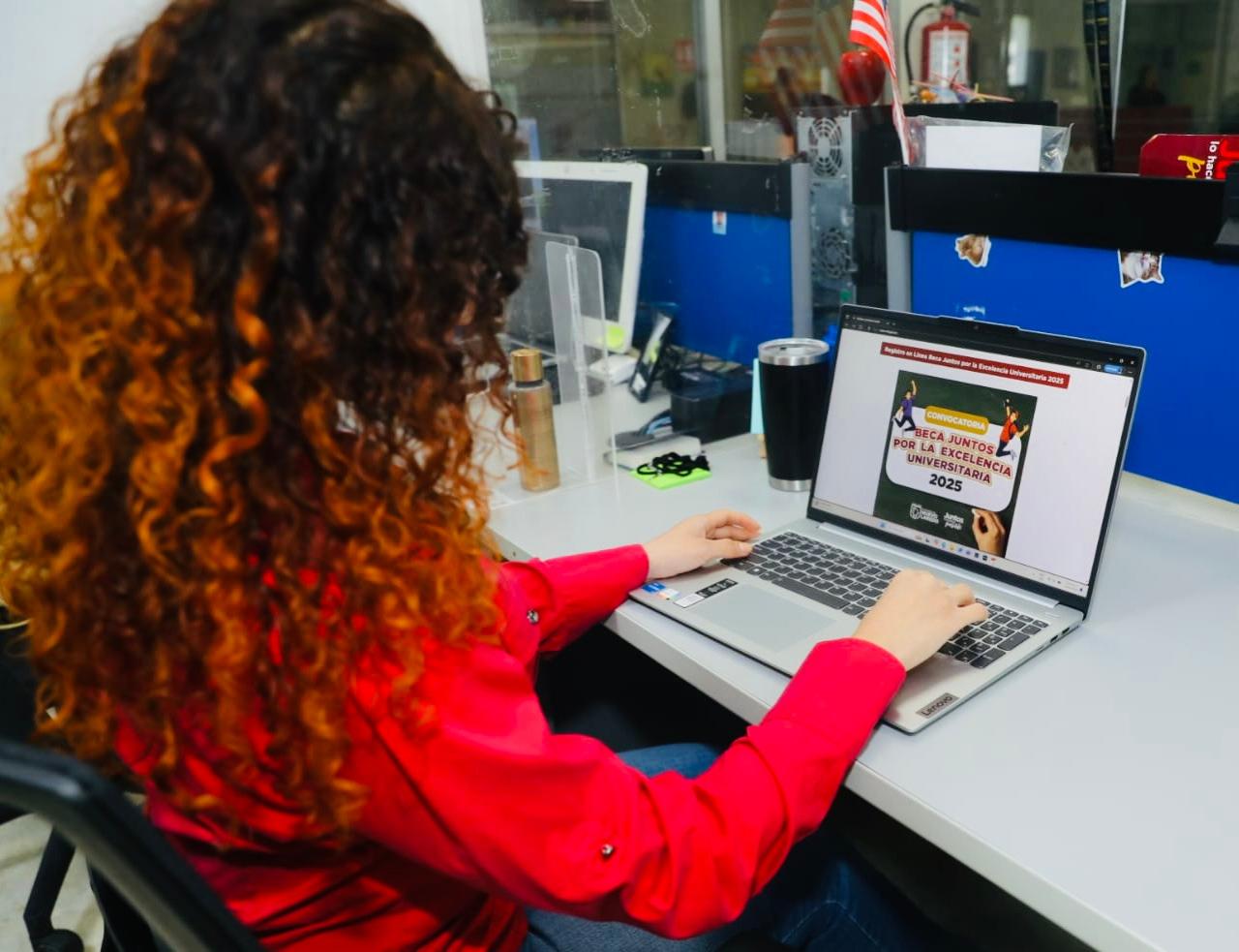 LANZA GOBIERNO MUNICIPAL CONVOCATORIA PARA LA BECA “JUNTOS POR LA EXCELENCIA UNIVERSITARIA