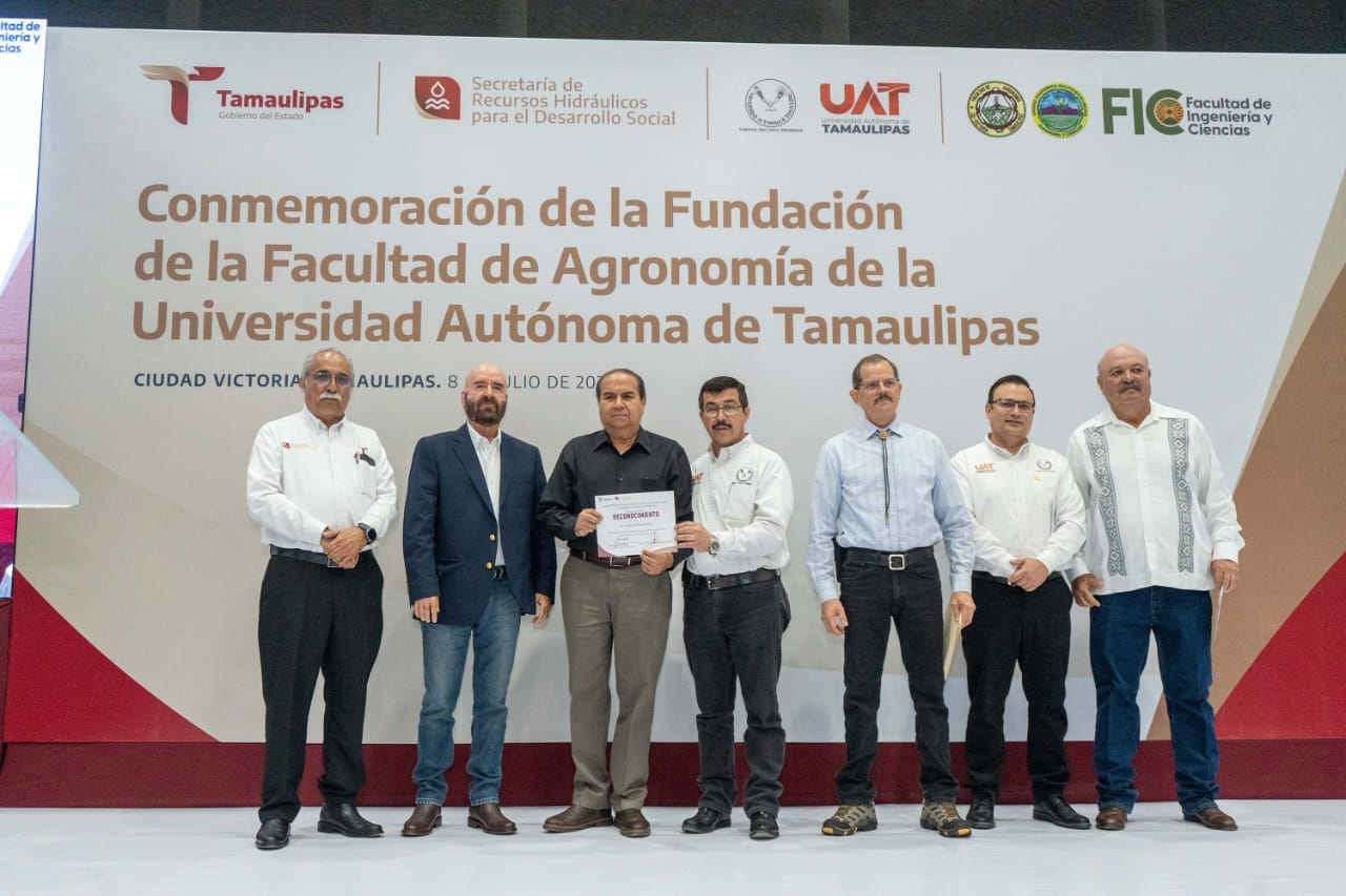 Conmemoran fundación de la Facultad de Agronomía de la UAT