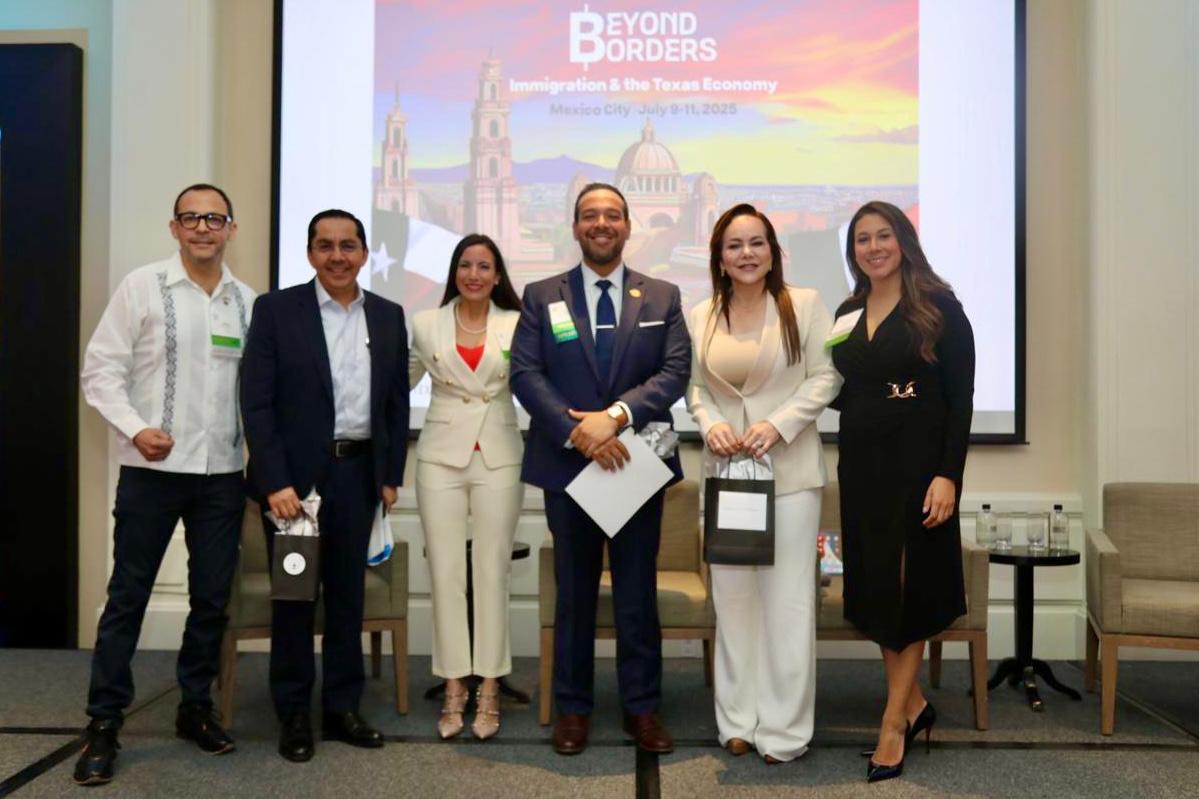 Carmen Lilia muestra liderazgo de Nuevo Laredo en foro internacional sobre economía e inmigración