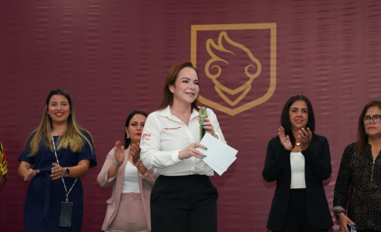 ACUDEN MÁS DE 2 MIL CIUDADANOS A FERIA DEL EMPLEO DEL GOBIERNO MUNICIPAL