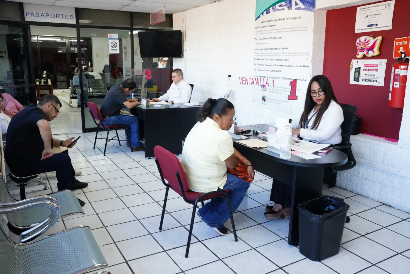 OFICINA DE PASAPORTES EN NUEVO LAREDO TRABAJA AL 100% CON MÁS DE 300 ATENCIONES DIARIAS