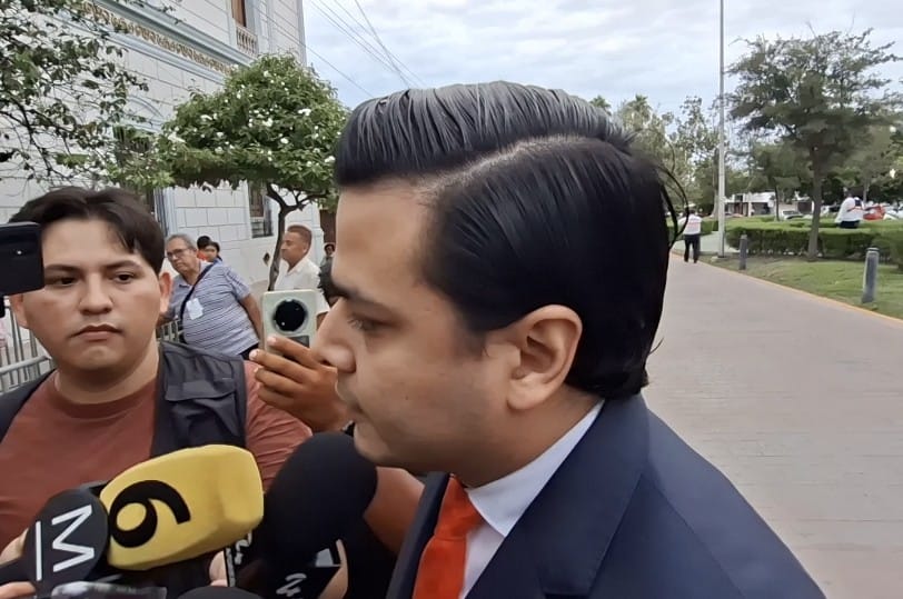 Critican gestión de Lalo Gattás en su informe de gobierno