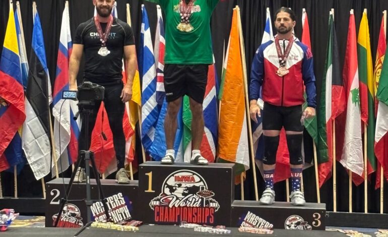 César Vallejo se corona Campeón Mundial de Halterofilia en Las Vega