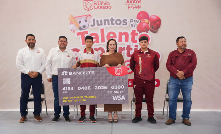 ENTREGA ALCALDESA CARMEN LILIA CANTUROSAS MÁS 400 BECAS DEPORTIVAS A NIÑOS Y JÓVENES ATLETAS