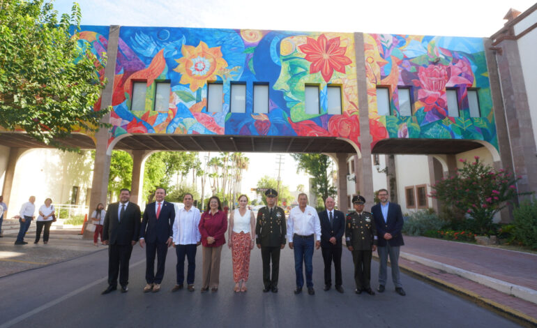 CARMEN LILIA CANTUROSAS HONRA LA HISTORIA DE NUEVO LAREDO CON GALERÍA DE LOS PRESIDENTES E INAUGURA NUEVO ESPACIO CIUDADANO