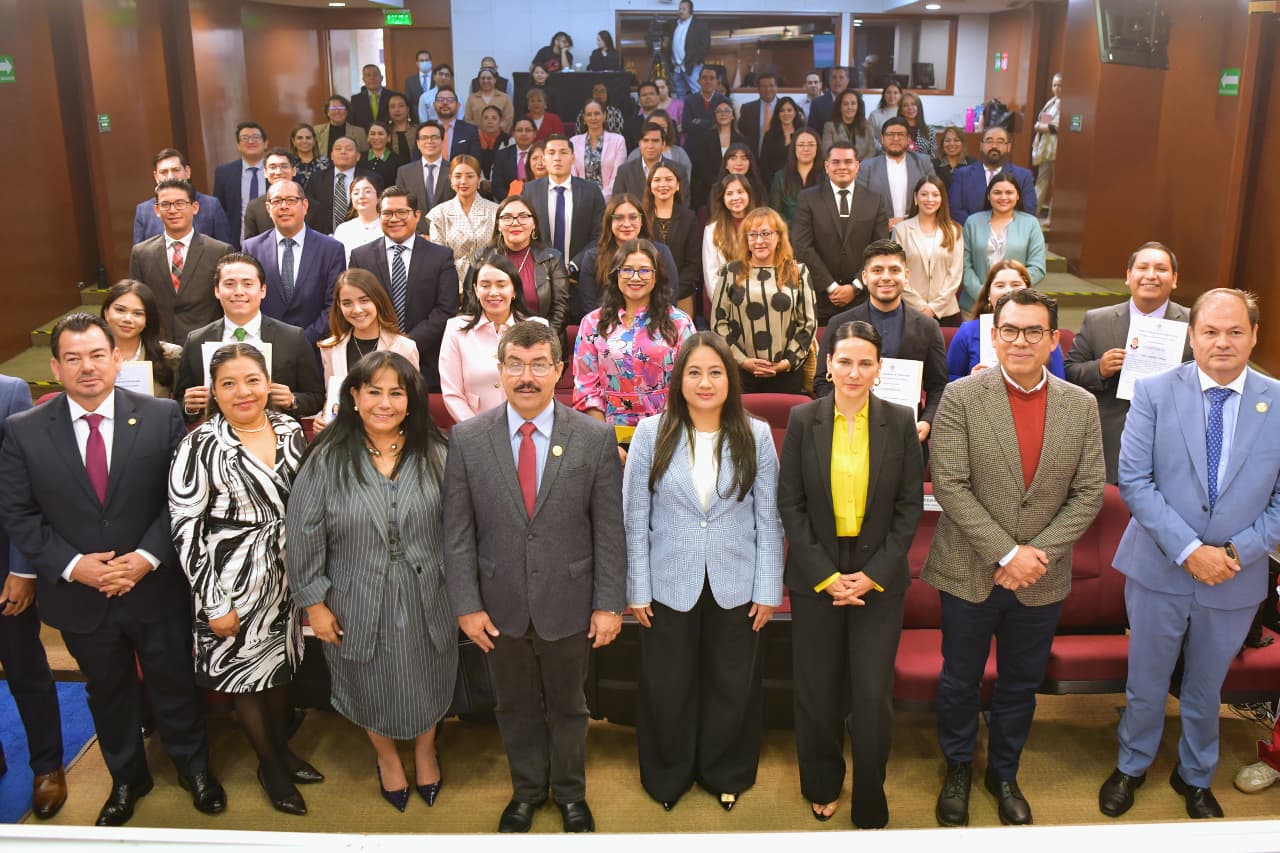 Estudiantes de excelencia de la UAT concluyen estancia en el Órgano de Administración Judicial