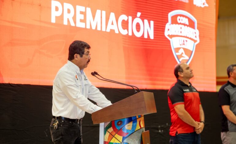 El rector Dámaso Anaya consolida el éxito de la primera Copa UAT de Básquetbol