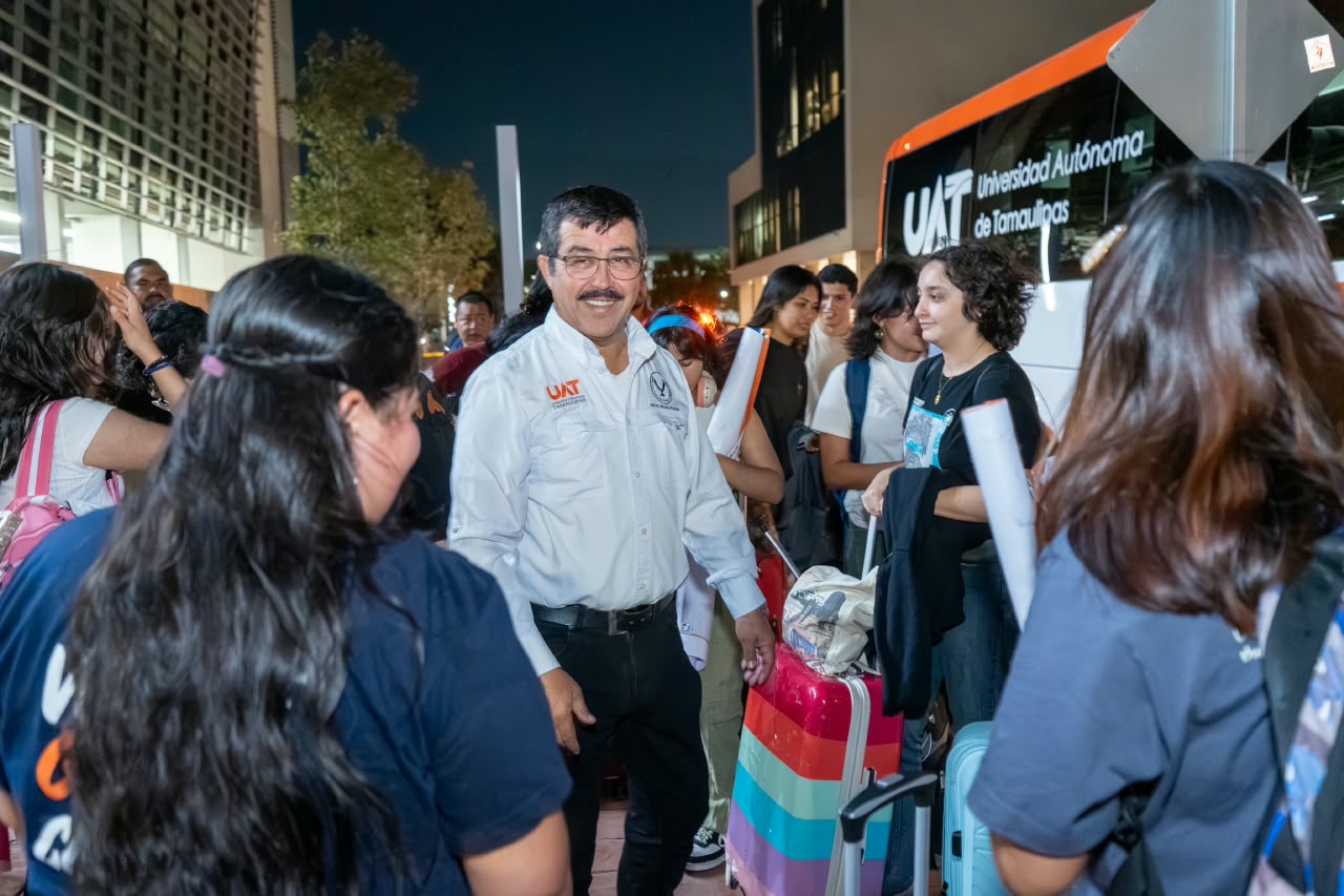 Brinda rector de la UAT emotiva despedida a talentos universitarios rumbo al Congreso Internacional Delfín 2026