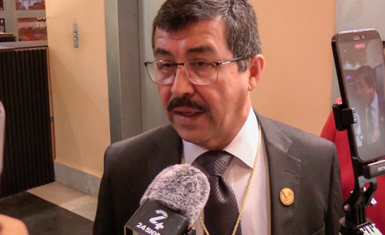 Articulación con Gobierno del Estado beneficia la formación universitaria y el desarrollo científico: rector de la UAT